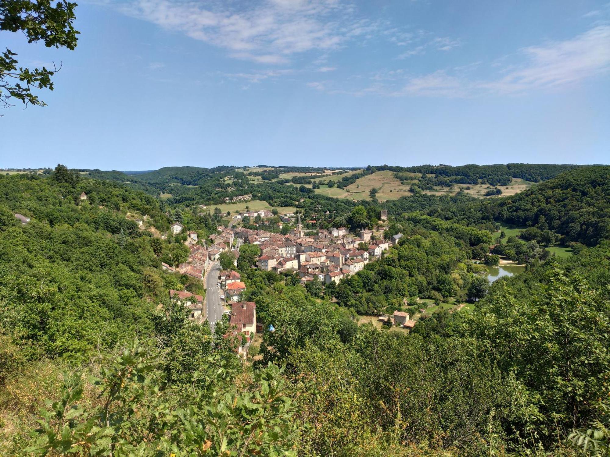 Village Bord De Ciel Caylus Exteriör bild